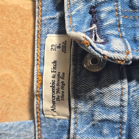 ABERCROMBIE 90's straight jeans - Picture 3 of 5